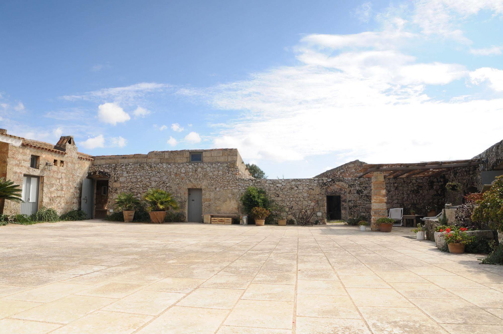 Masseria Uccio Tricase Luaran gambar